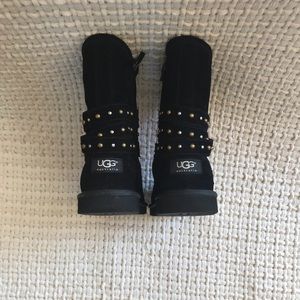 Short Black Ugg Boots - Excellent Condition!